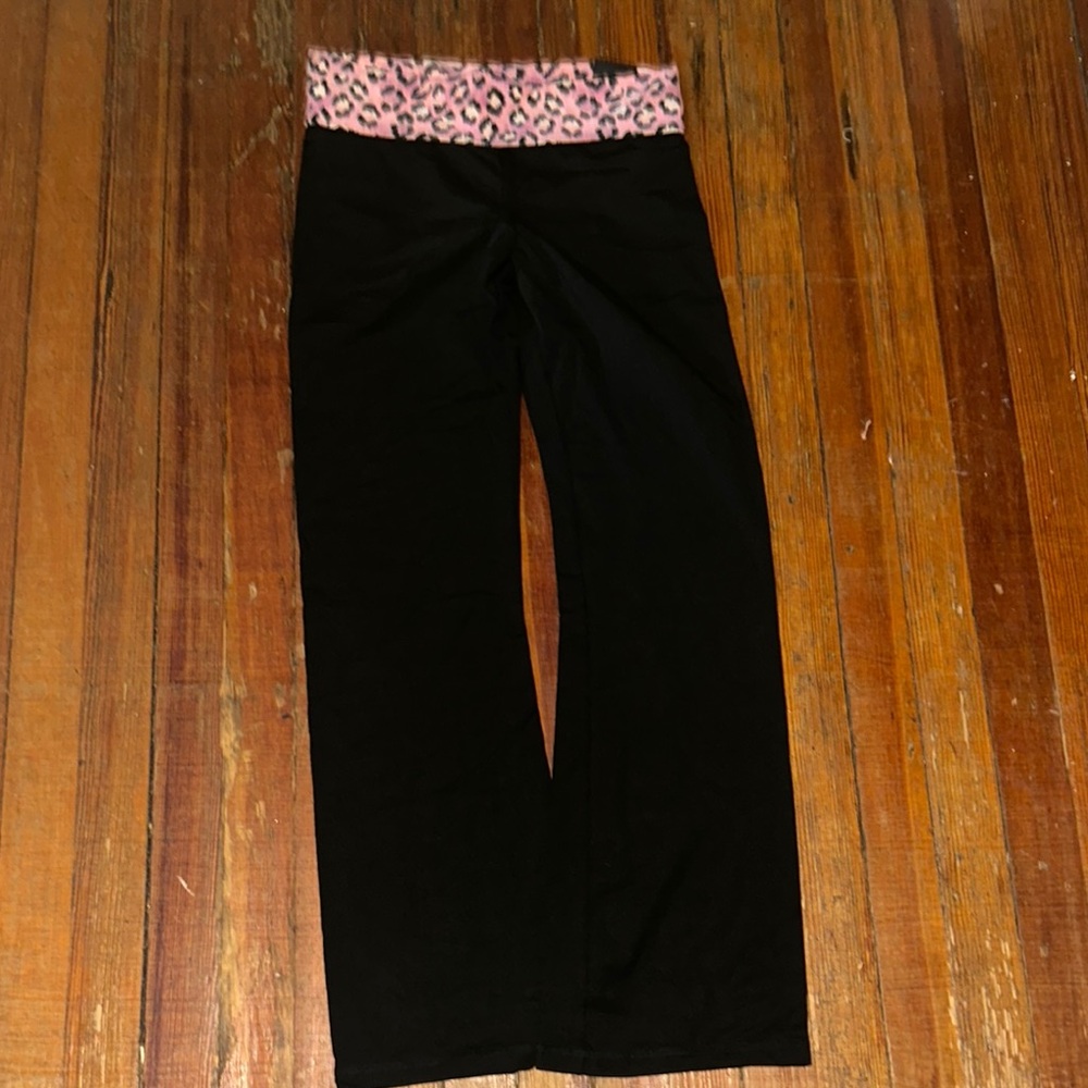 New Victoria’s Secret sport fold over pink animal print yoga pants leggings Y2K - Picture 2 of 3